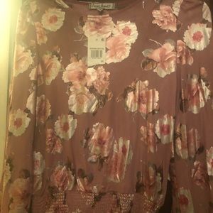 NWT- women blouse